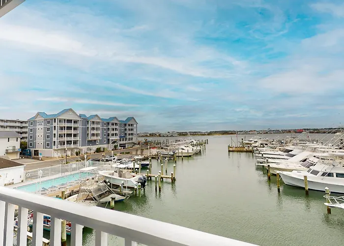 Apartment White Marlin 208b